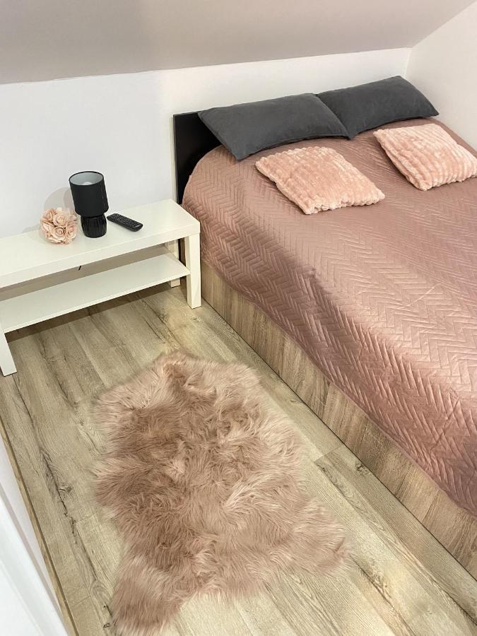 Fiona3 Centrum700m Parking Bezplatny Monitorowany Salon Tv Sypialnia Tv Lazienka Kuchnia Rekuperacja Apartment Karpacz